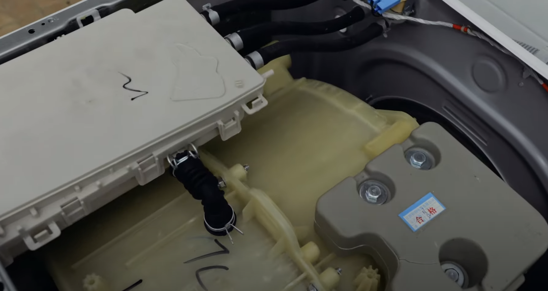 Can Overloading A Washer Cause It To Leak?